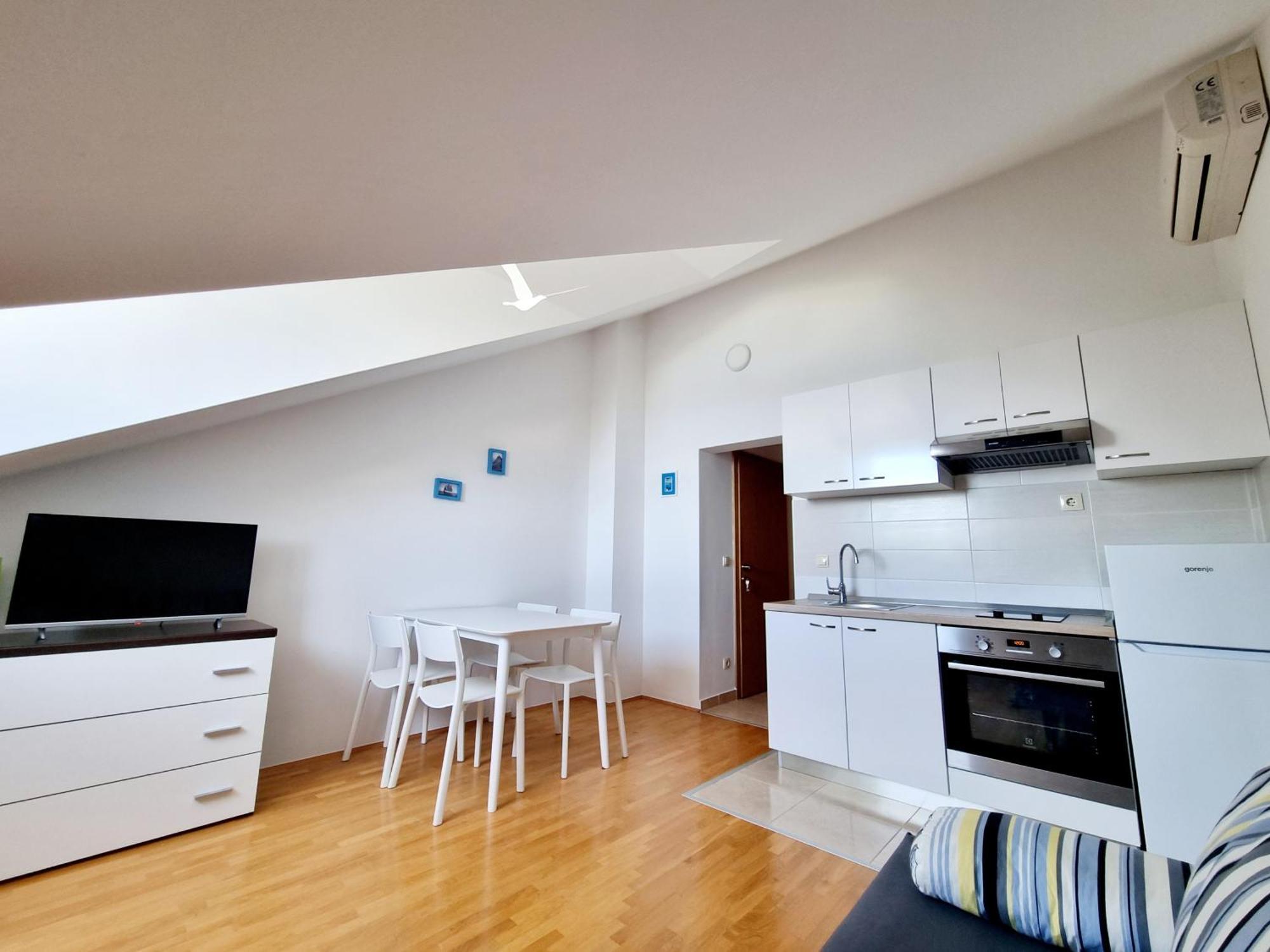 Apartments Iskra Duće Extérieur photo